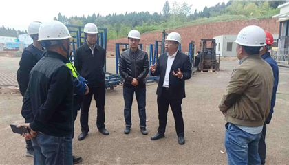 石鎮(zhèn)槐、陳箐帶隊暗訪督導重大項目建設和安全生產(chǎn)工作